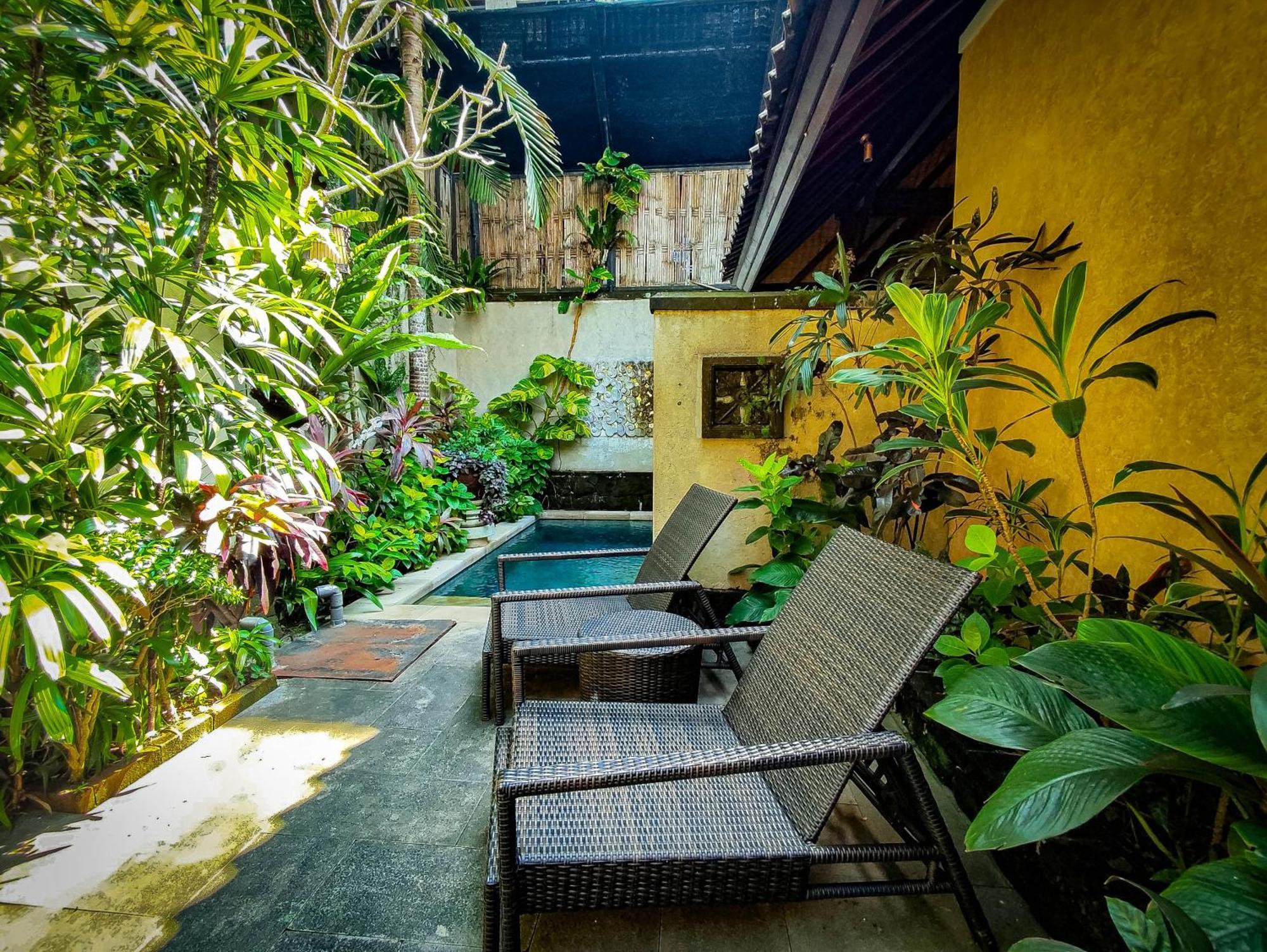Dwaraka The Royal Villas Ubud Exterior foto
